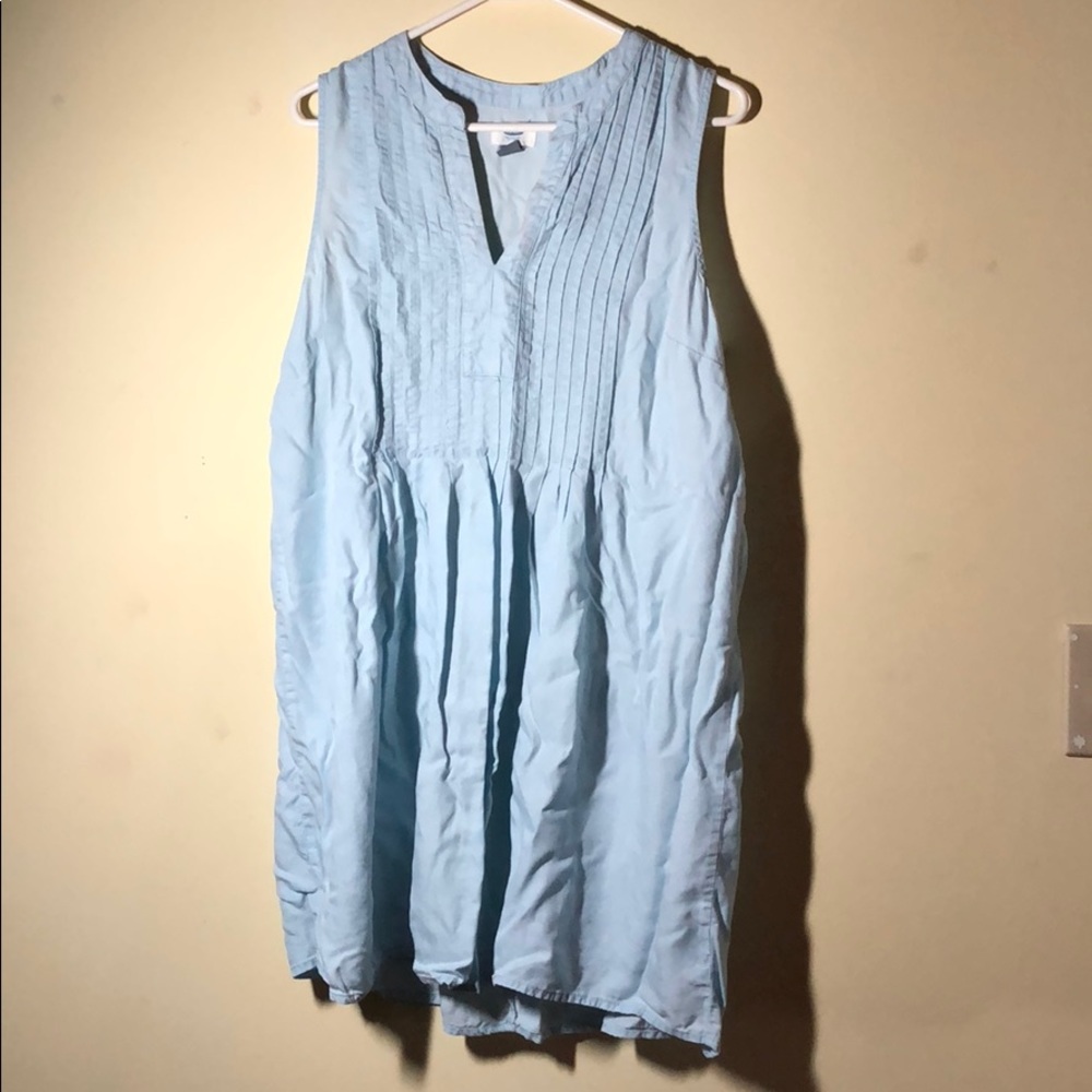 Blue dress